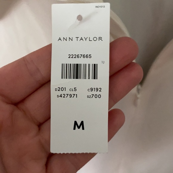 Ann Taylor beautiful white blouse new with tags NWT SIZE MEDIUM - Picture 11 of 11
